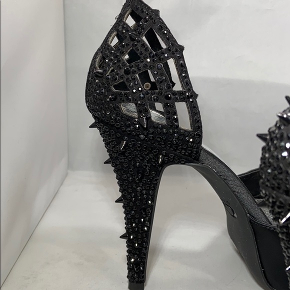 Gianni Bini Black Spike Platform Size 8M - Picture 4 of 7